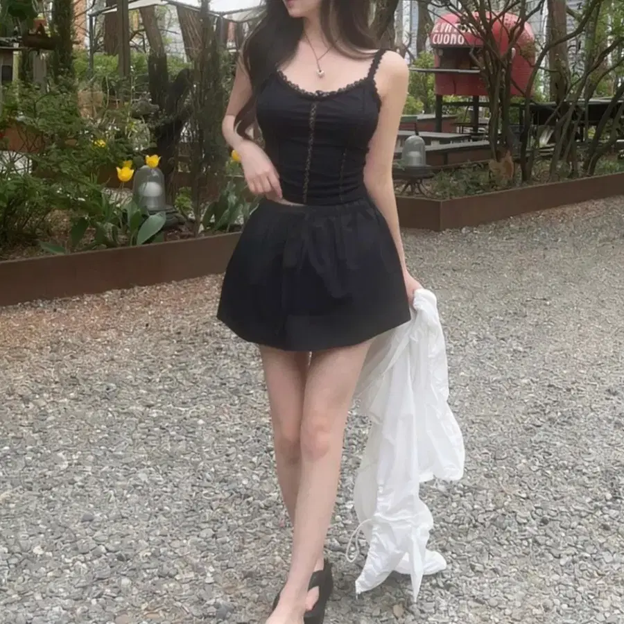 블랙 나시탑