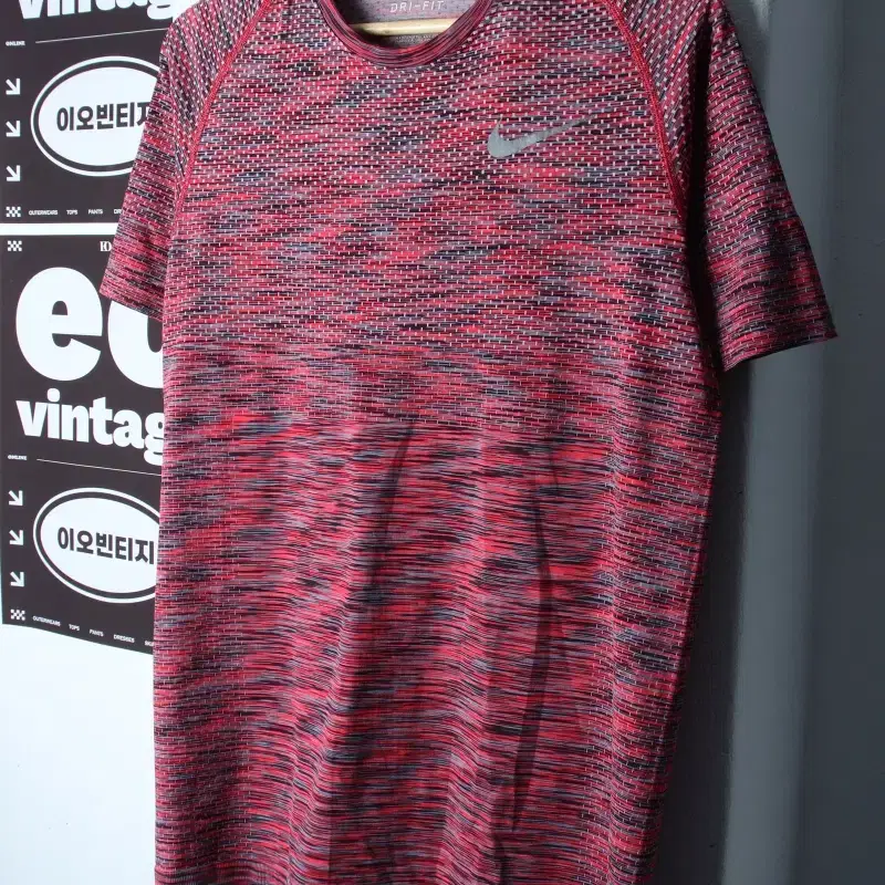 (L-XL) 나이키 반팔 티셔츠 기능성 레드 런닝 러닝-H35211