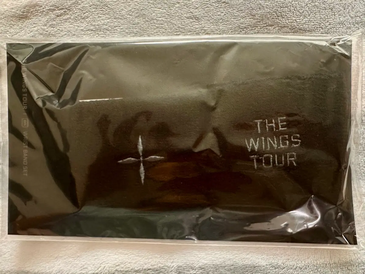 방탄소년단 윙즈 투어 손목 밴드 세트