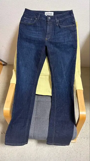 보그너 레귤러 핏 청바지 L 사이즈