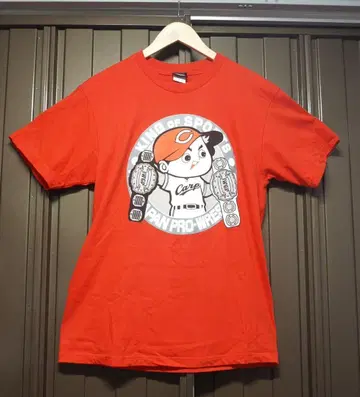 신일본 프로레슬링 히로시마 도요카프 콜라보 T셔츠 레드