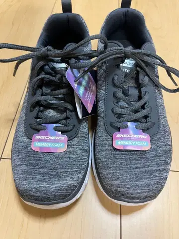 미사용 스케쳐스 스니커즈 그레이 23.5cm