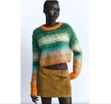 ZARA BRUSHED EFFECT KNIT SWEATER 니트 스웨터