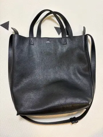 A.P.C. 가죽 2WAY 토트백 블랙