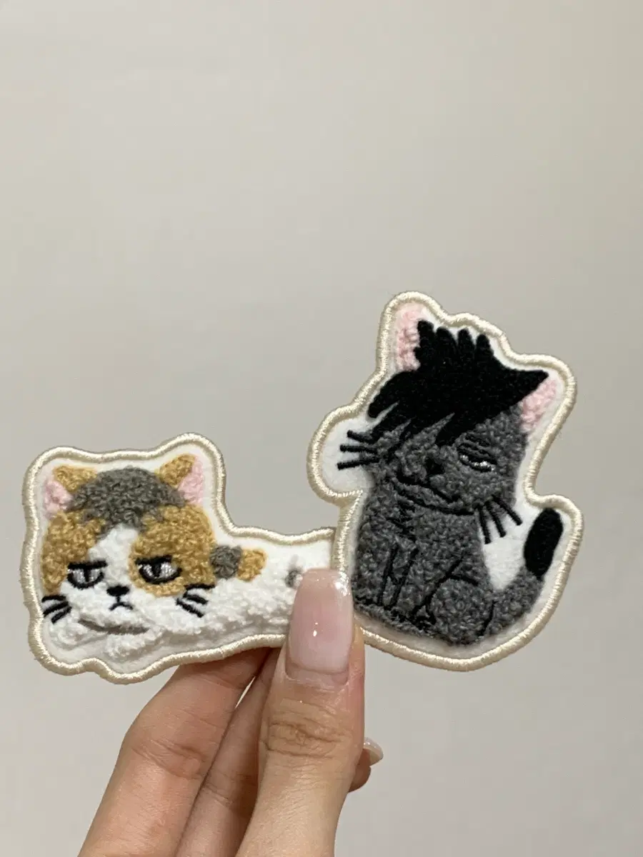 하이큐 쿠로오 켄마 뽀글이 와펜 브로치