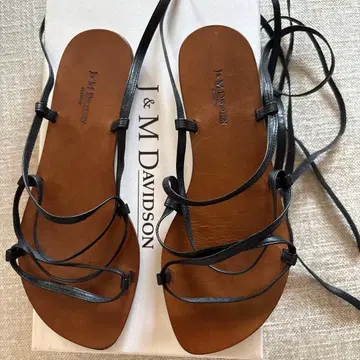 J&M DAVIDSON 레이스업 샌들 블랙 양가죽 소가죽 nappa