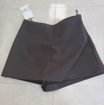 ZARA 숏팬츠 다크 브라운