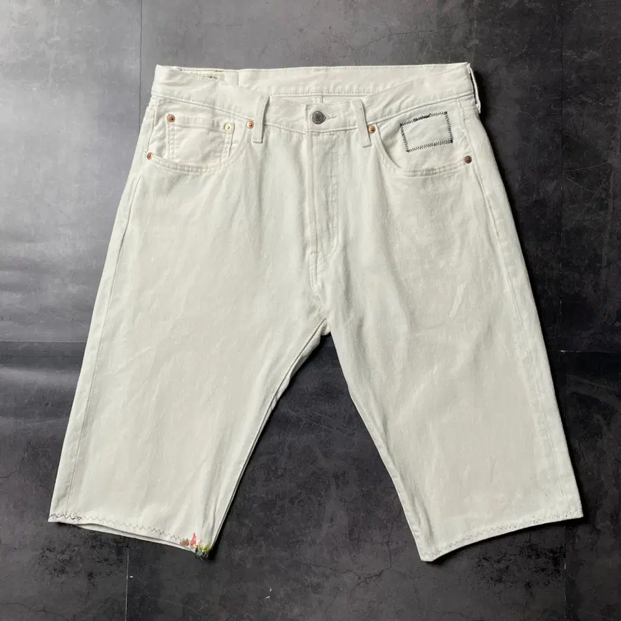 LEVI'S501 프리미엄X저스틴 팀버레이크 하프팬츠 A01296