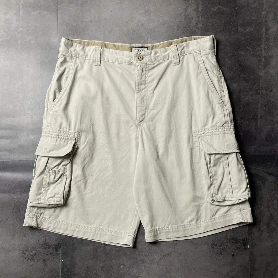 IZOD 아이자드 아이보리 카고 하프팬츠 A01297