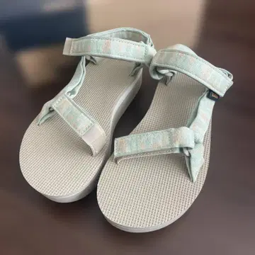 Teva 통굽 스포츠 샌들 민트 그린
