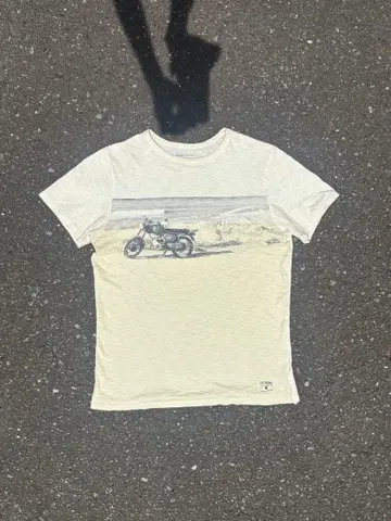 GAP 프린트 T셔츠 오트밀 컬러