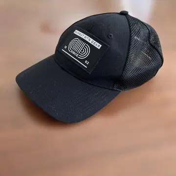 마무트 MAMMUT 캡 블랙