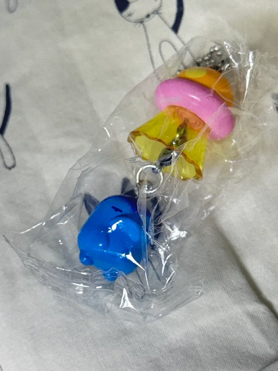 다마고치 ufo 스윙 가챠 진지로치
