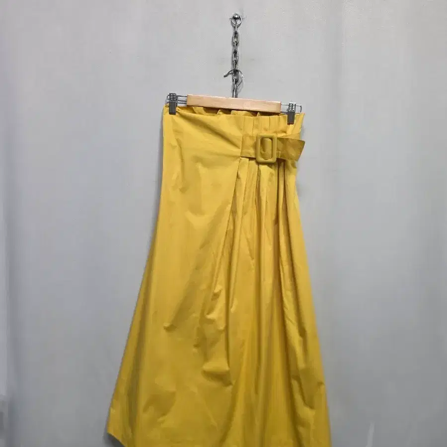 자라 뒷밴딩 면스커트