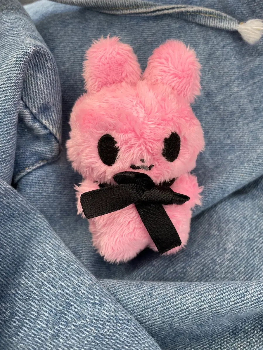 괴담출근 브라운 토끼 인형