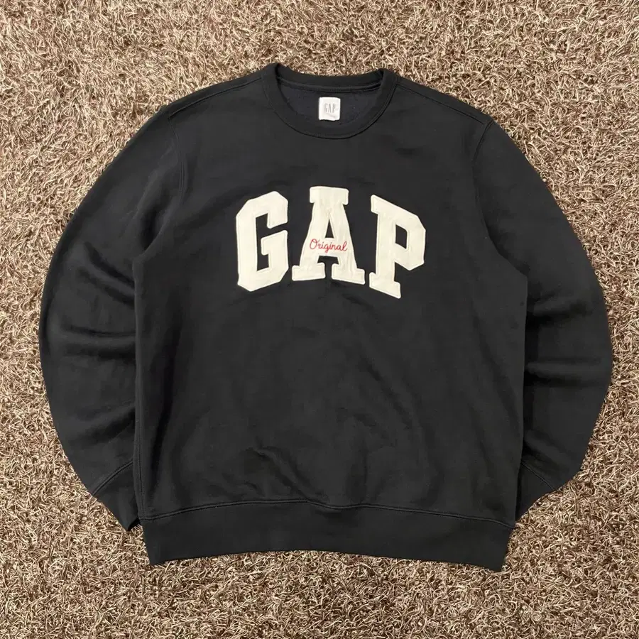 M GAP 갭 맨투맨 스웻셔츠