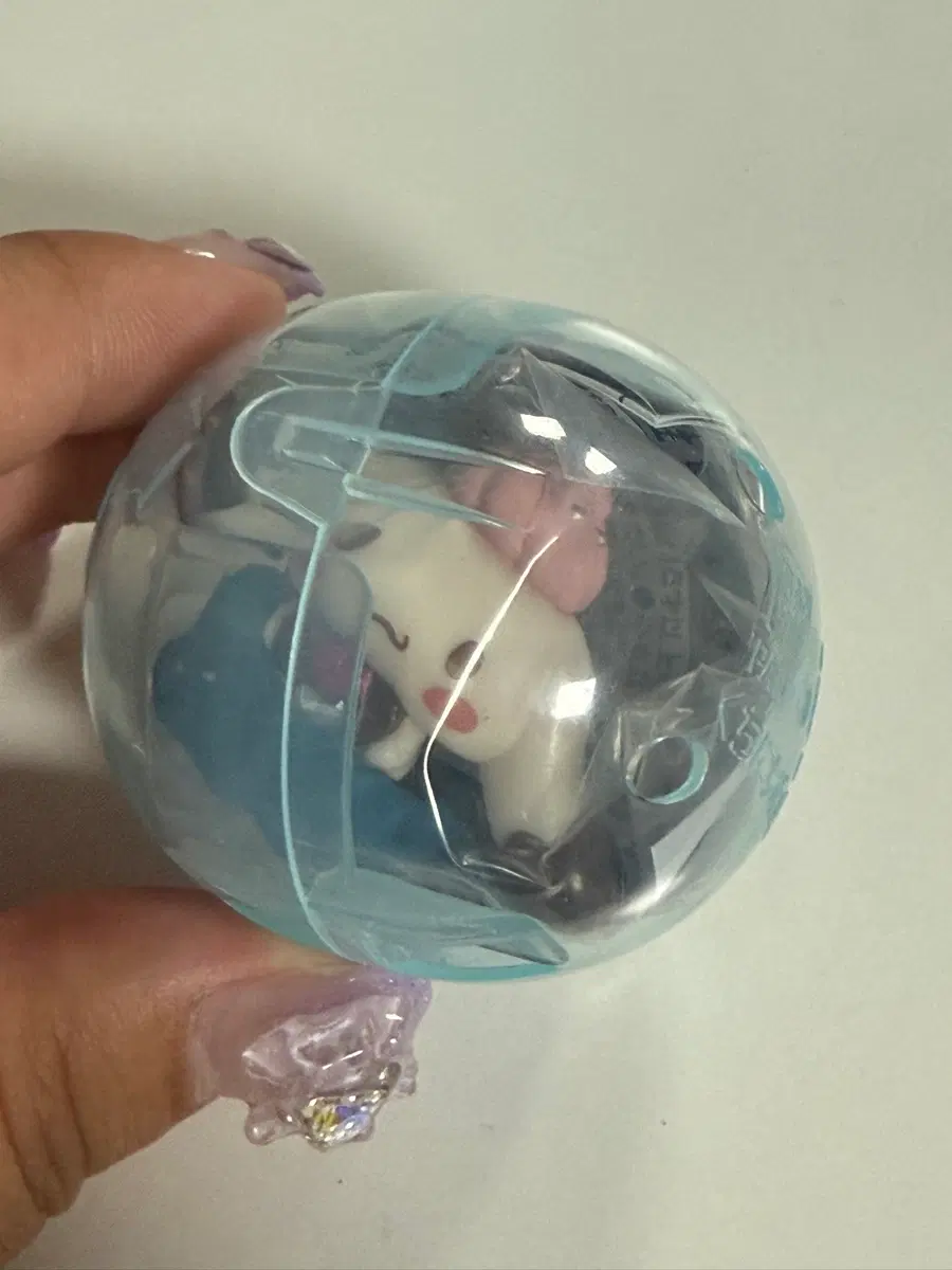 산리오 가챠 초콜릿 돌 스위츠 키티, 마멜, 시나모롤