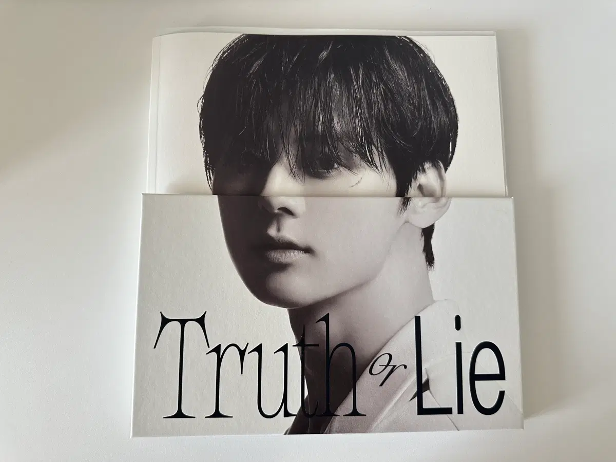 황민현 Truth or Lie 앨범