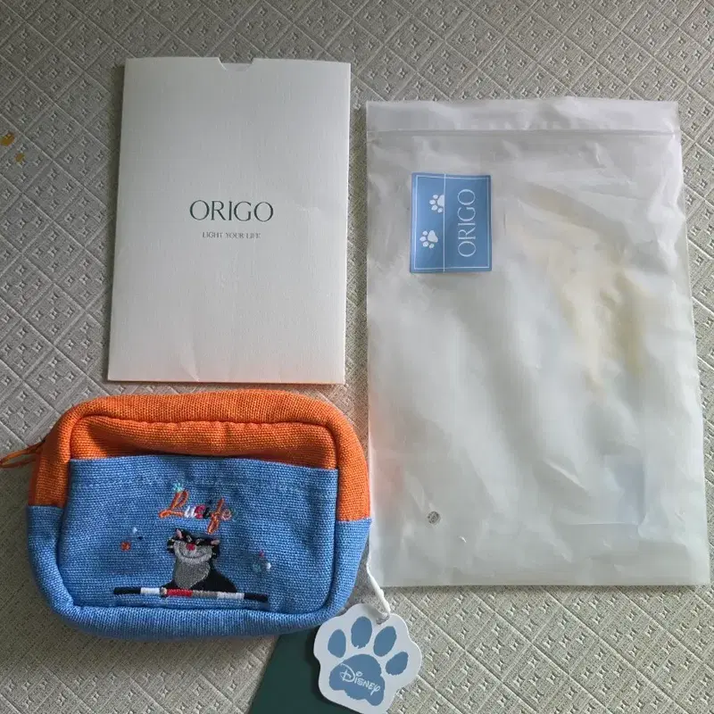 오리고 디즈니 루시퍼 파우치ORIGO 디즈니 고양이 파우치 팝니다