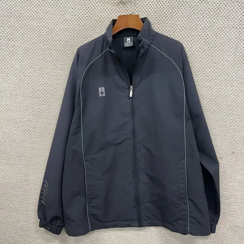데상트 바람막이 자켓 105 D08769
