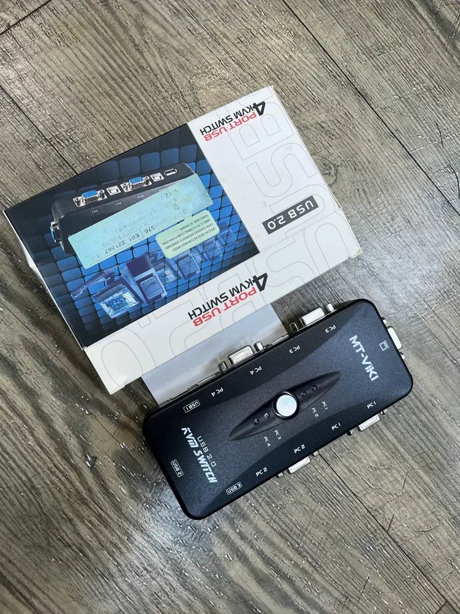 MT-401uk 4포트 USB 2.0 KVM 스위치