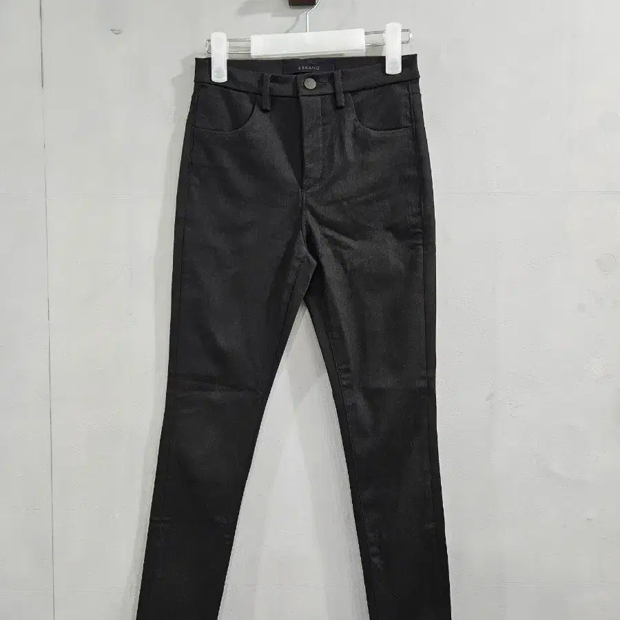 J BRAND 블랙스키니 24사이즈