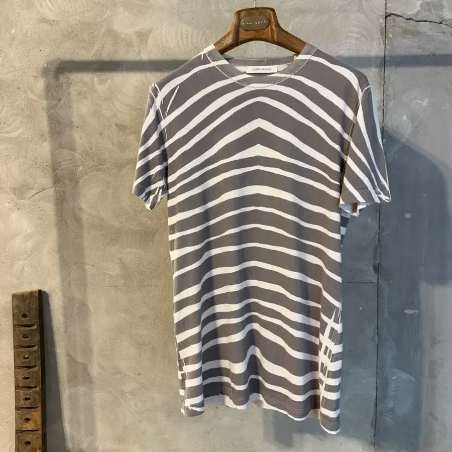 발망 반팔티셔츠 남성95