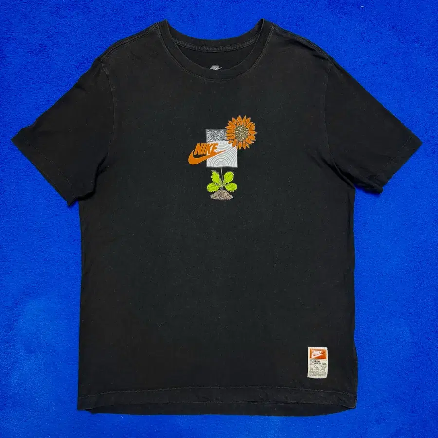 NIKE 나이키 반팔티L