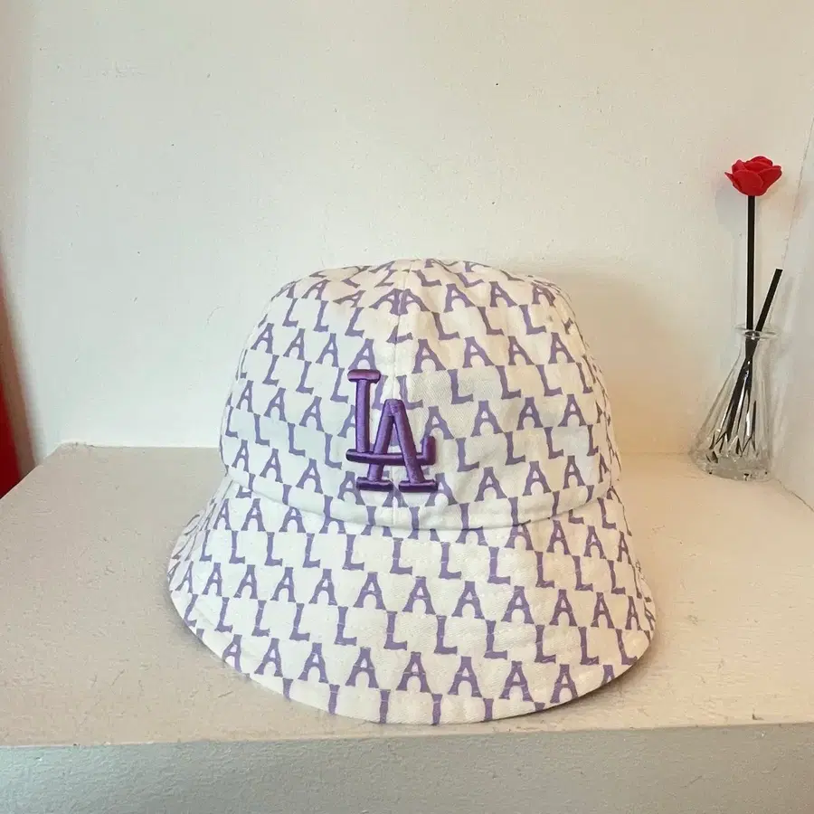 MLB LA 모노그램 버킷햇
