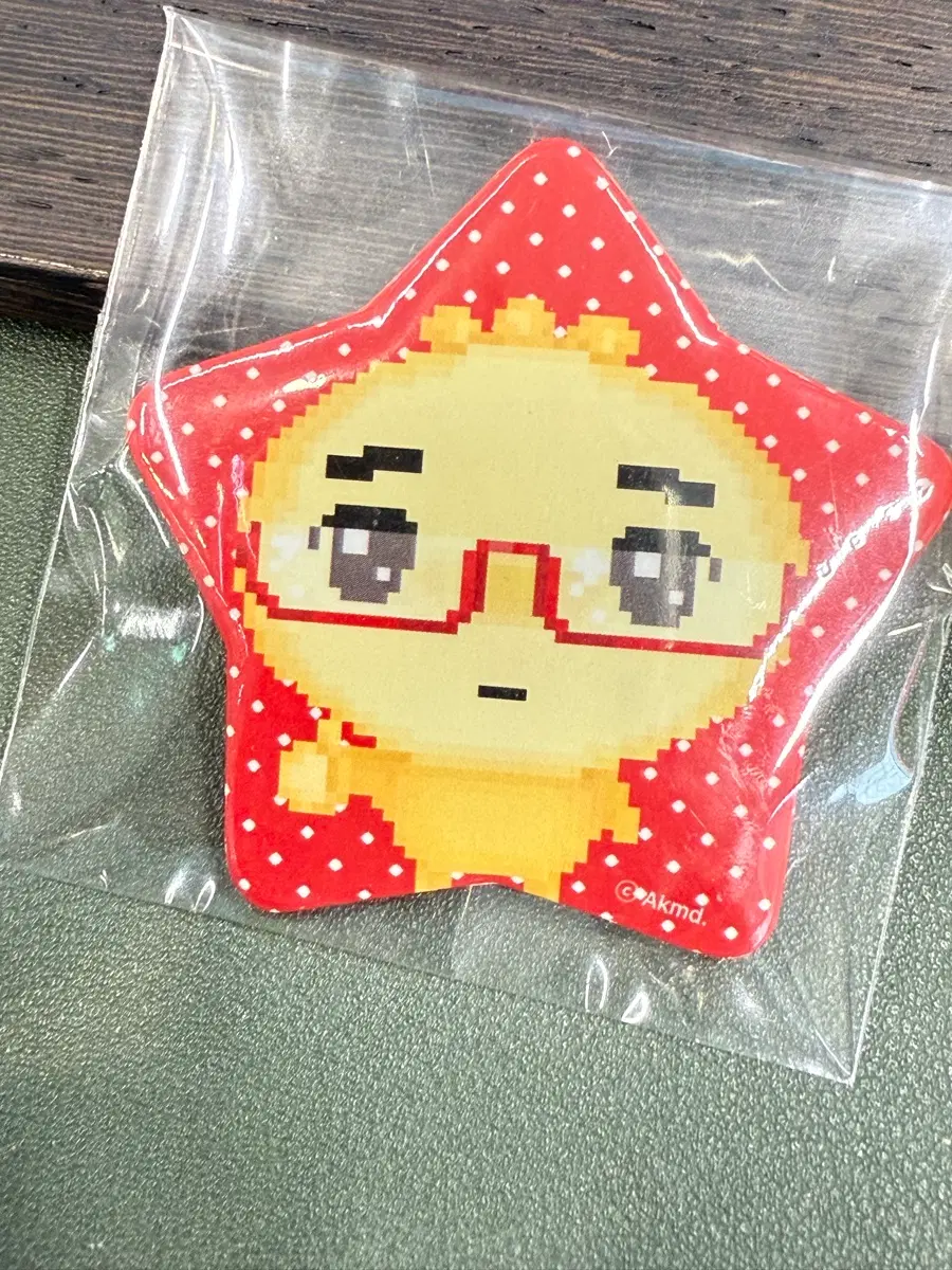 안경만두 특전 캔뱃지 새상품
