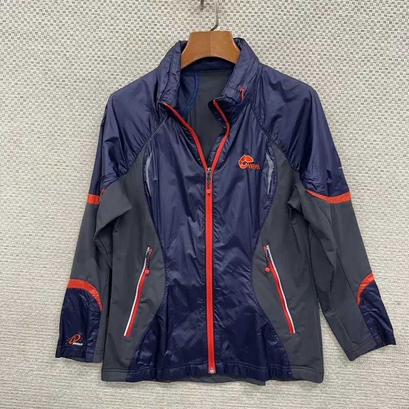 네파 등산 바람막이 자켓 95 D08882
