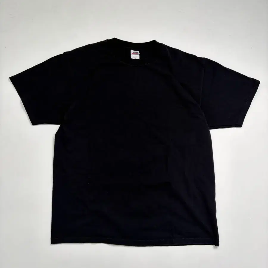 00s Bitch Tee (black)
