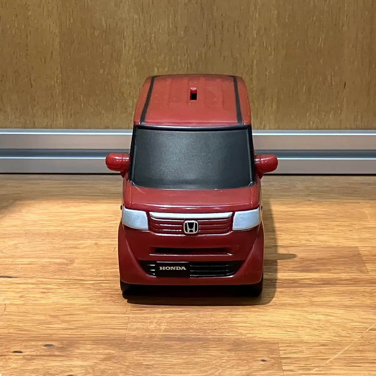 HONDA N-BOX Moneybox