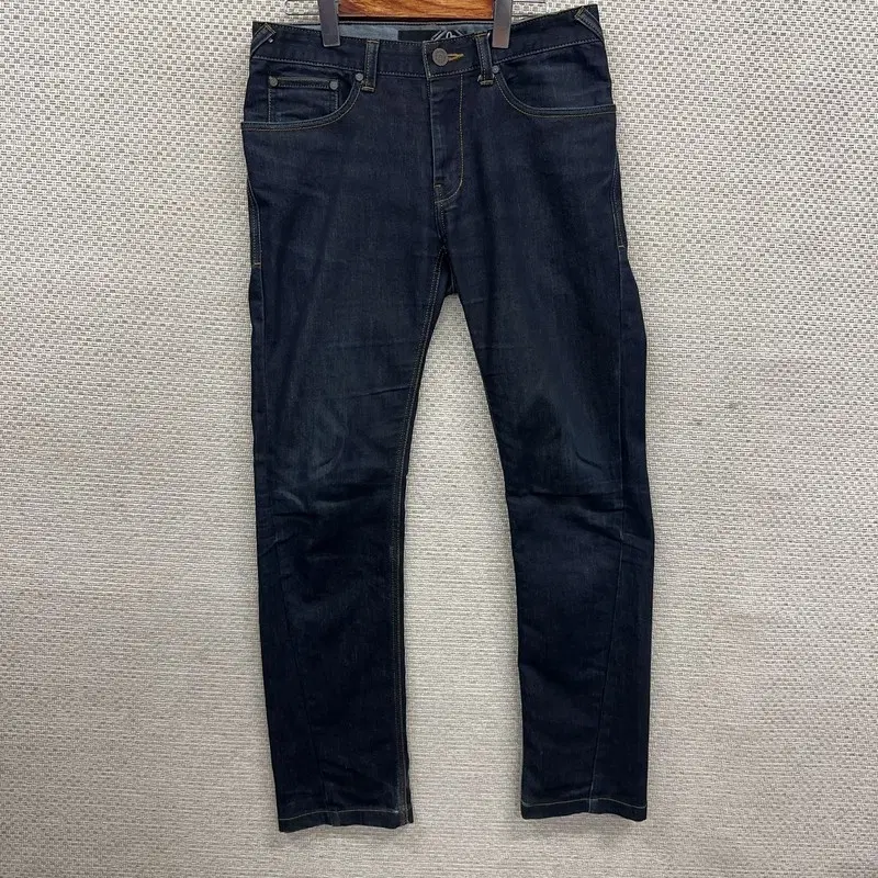 에비수 슬림핏 스판 데님 청바지 30인치 D08891