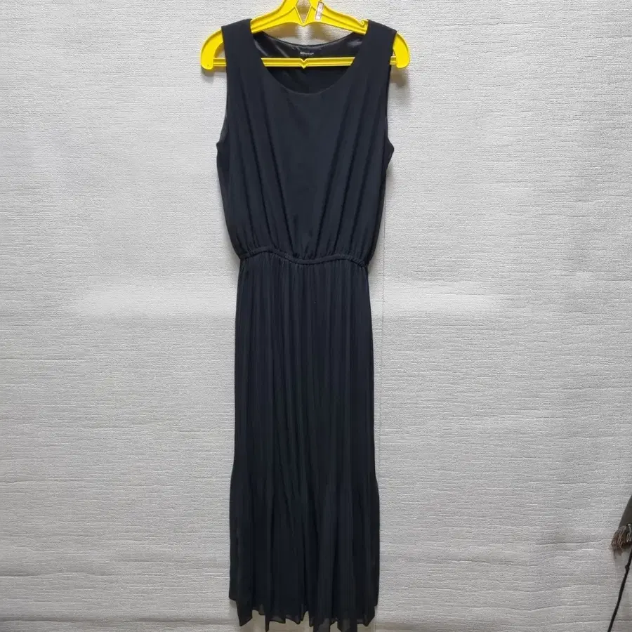 z317 민소매 롱 원피스
