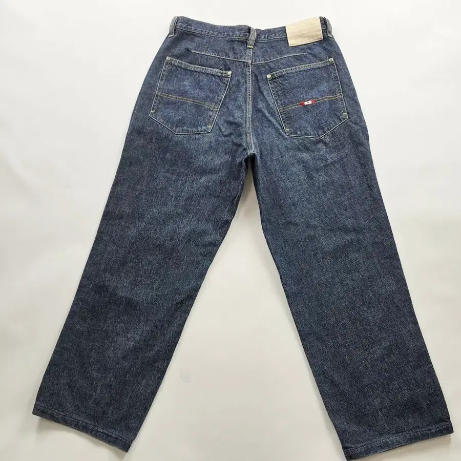 루츠캐나다 청바지 일자 데님팬츠 사이즈33 R6526