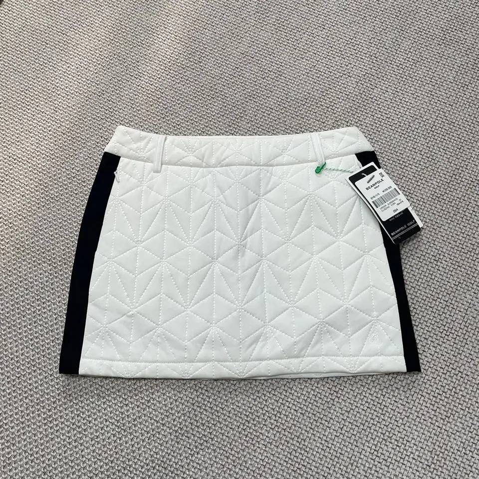 25 새상품 빈폴 골프 치마 B.6995