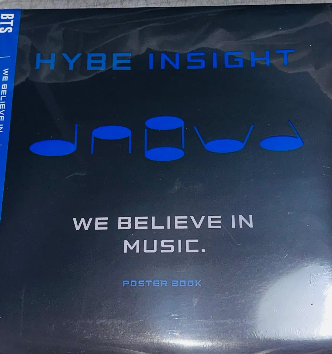 하이브 인사이트(HYBE INSIGHT) 뮤지엄 전시회 방탄소년단 BTS 공식 포스터 북