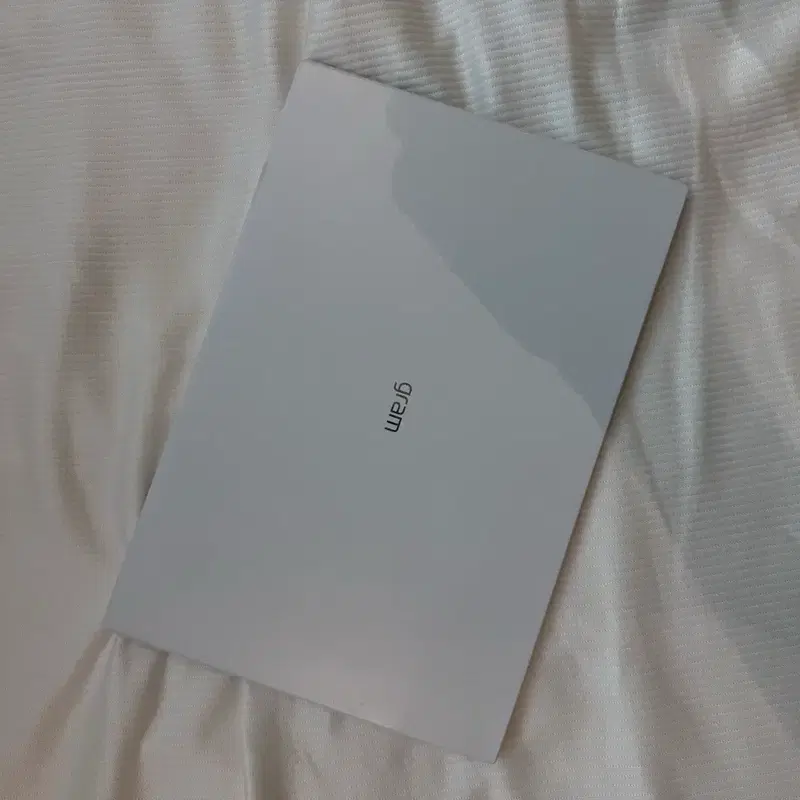 LG 그램 16 (i5-1135G7 / 8GB / 256GB) 판매합니다