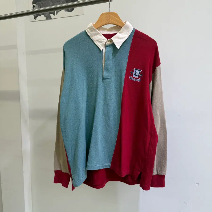 UNITED COLORS OF BENETTON 피케티