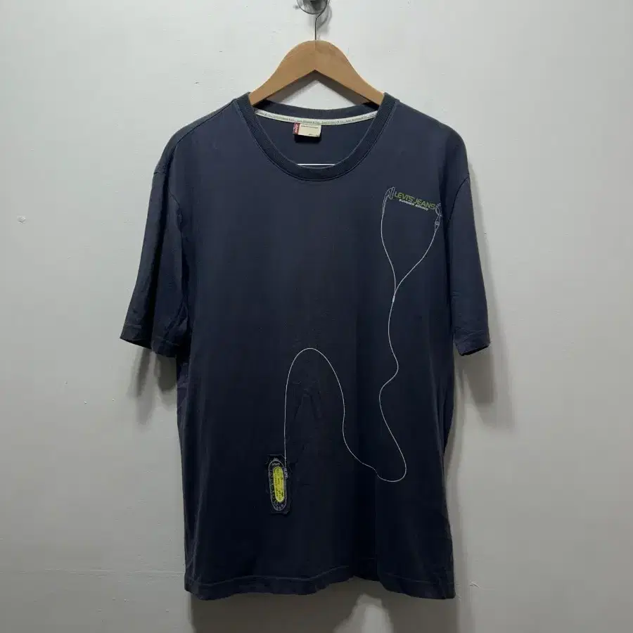 리바이스 반팔 티셔츠 XL