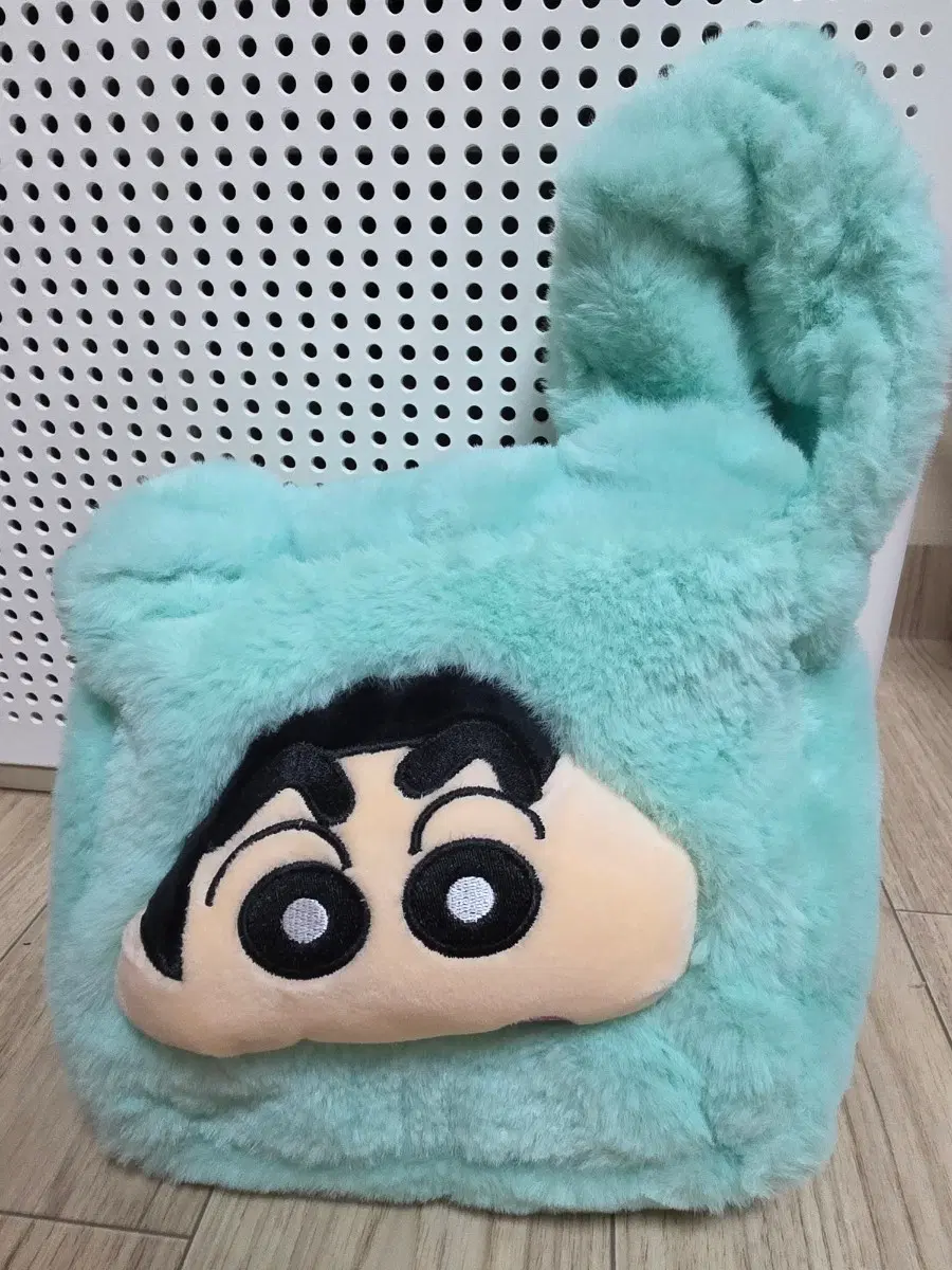 (정품 새상품) 짱구는 못말려 짱구 얼굴 인형 털 가방 민트색