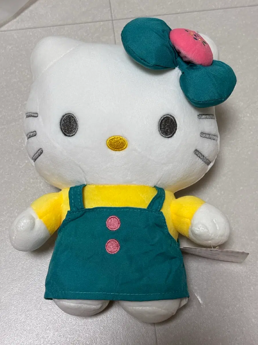 산리오 헬로키티 인형
