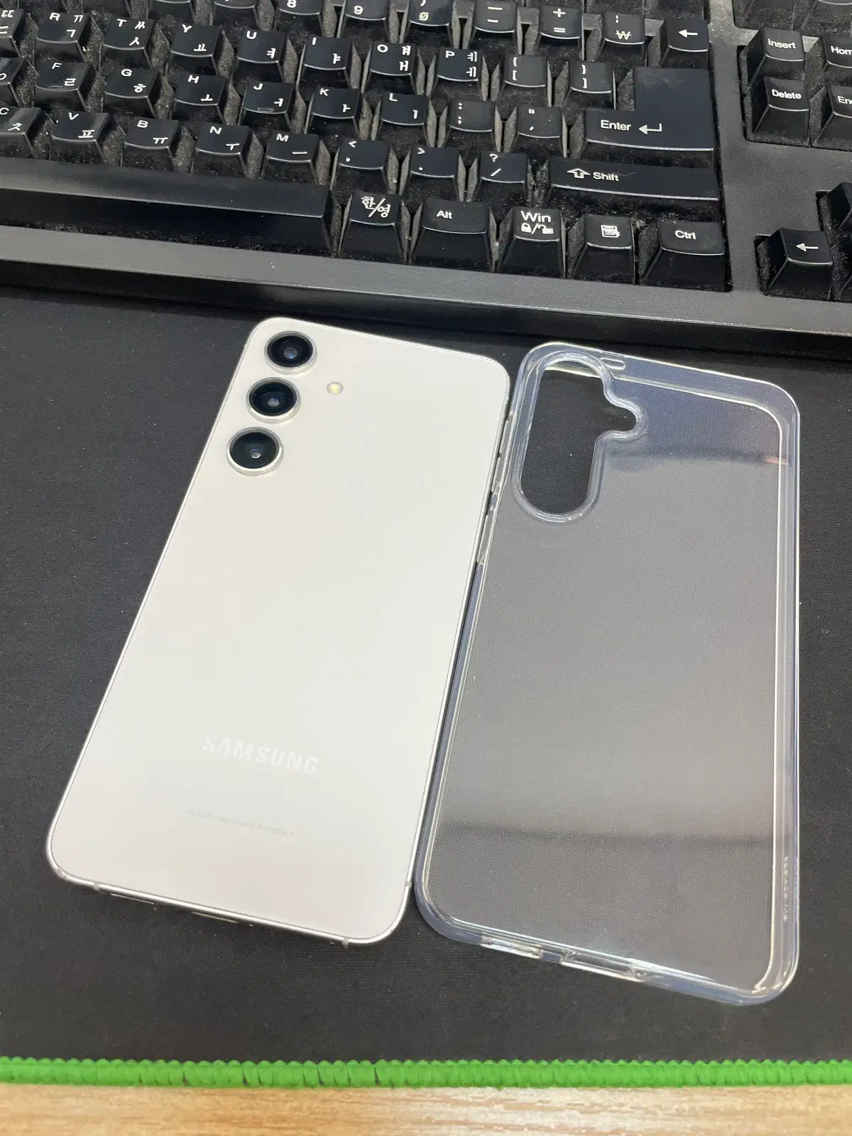 갤럭시S24 그레이 256GB 무잔상 상태좋은 중고46만4천팝니다