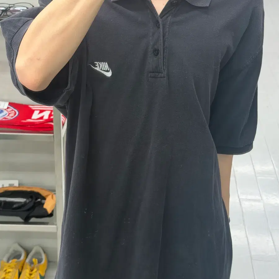 (XL) 나이키 90s 클래식 로고 반팔 카라티 블랙