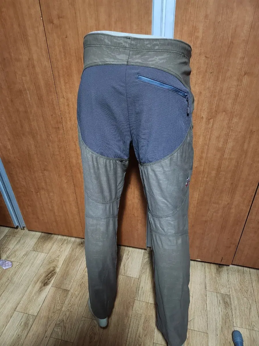 BLACKYAK블랙야크밴딩아웃도어스판바지81(32)봄가을