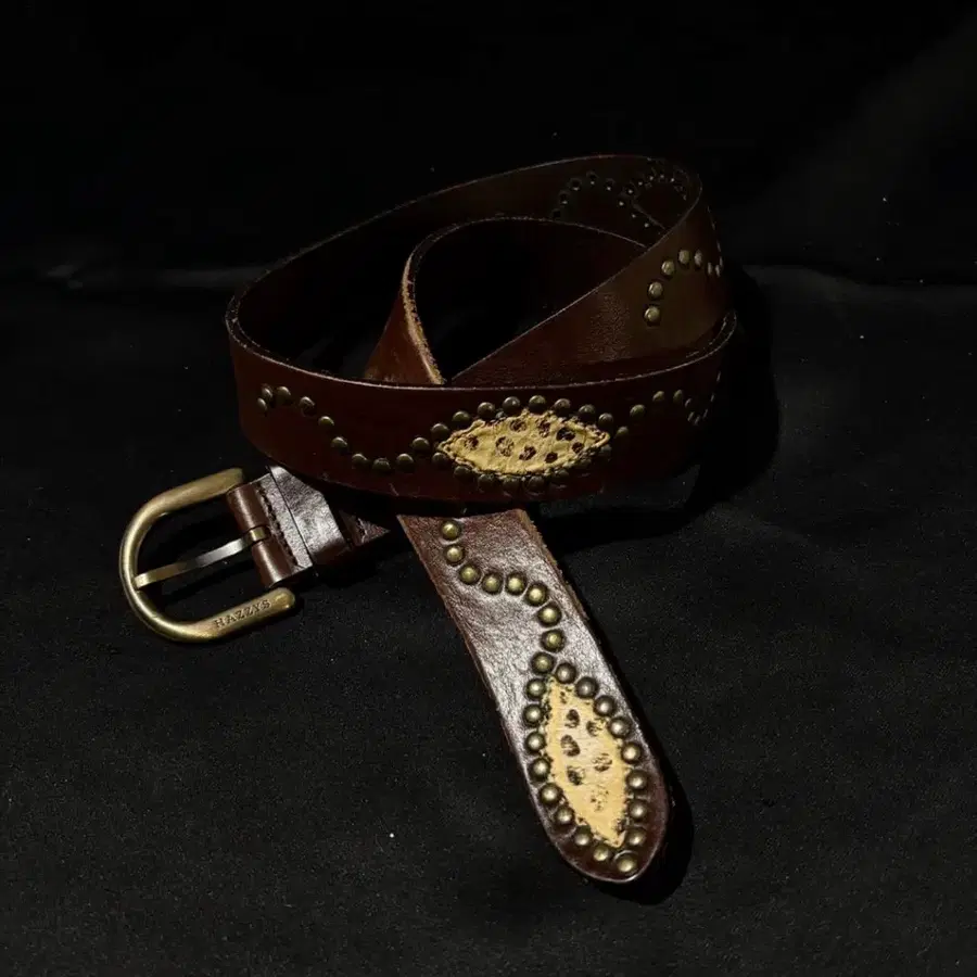 "HAZZYS" Western Stud Brown Belt