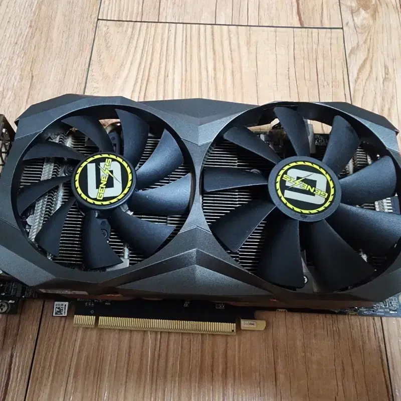 고장난 rtx2080 판매합니다.
