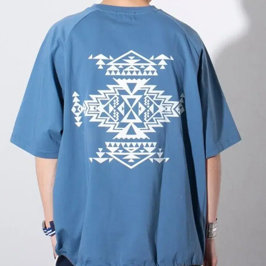 PENDLETON 펜들턴 네이티브 나바조패턴 나그란 하딩 크루넥 반팔티L~105