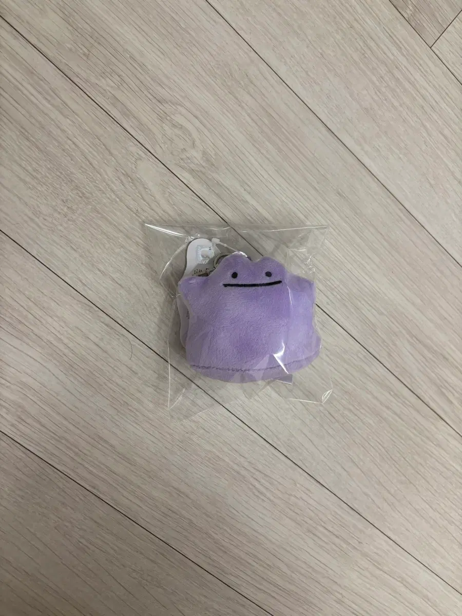 미개봉 포켓몬 정품 메타몽 인형키링